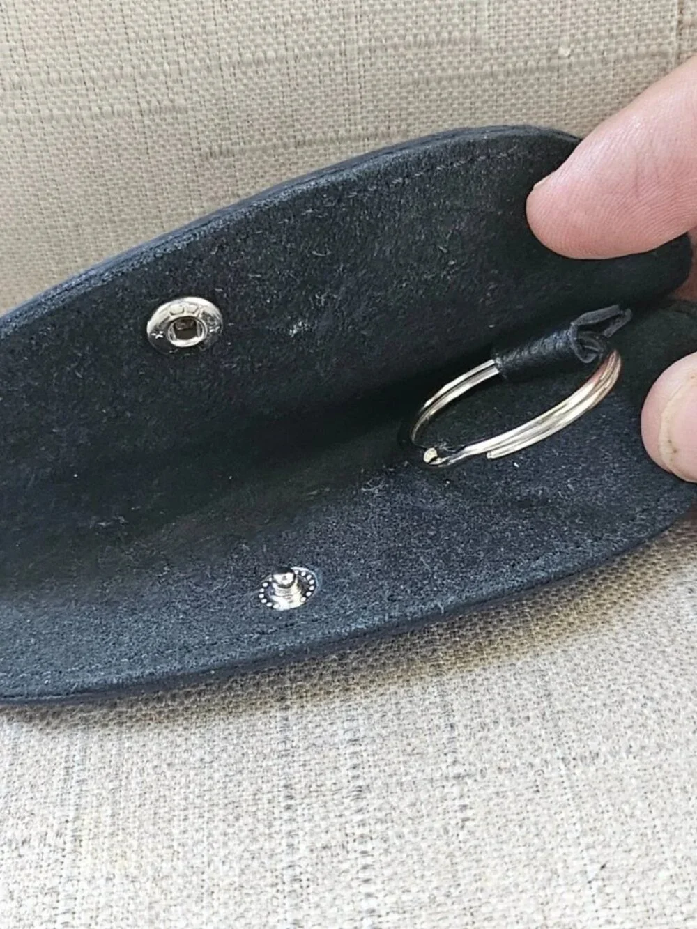 Lot of 2 Key Fob Keychain Black Handmade Genuine Leather Leaf Shape Keys